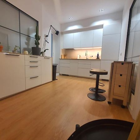 Rentadore Atocha Suites マドリード エクステリア 写真