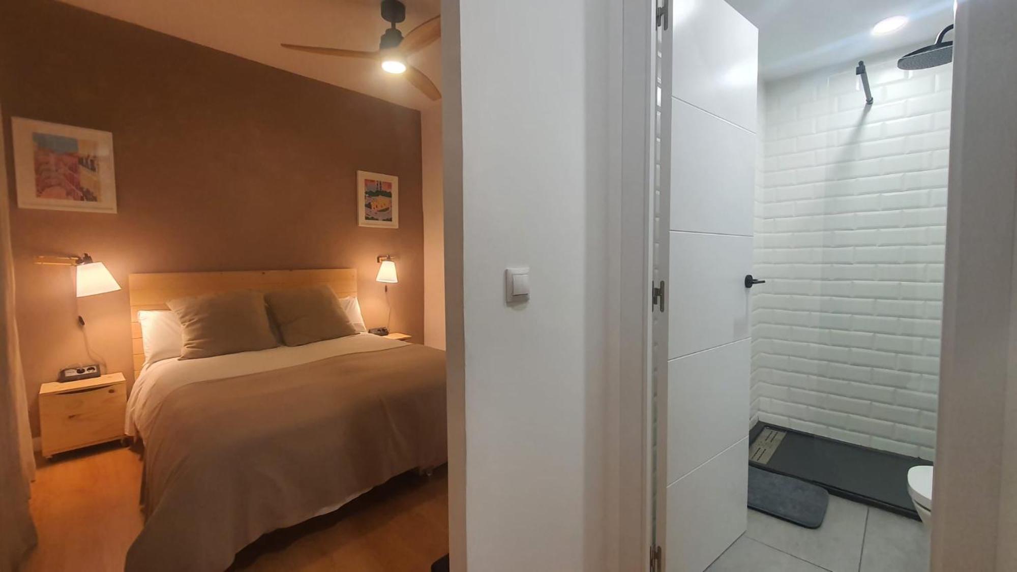 Rentadore Atocha Suites マドリード エクステリア 写真