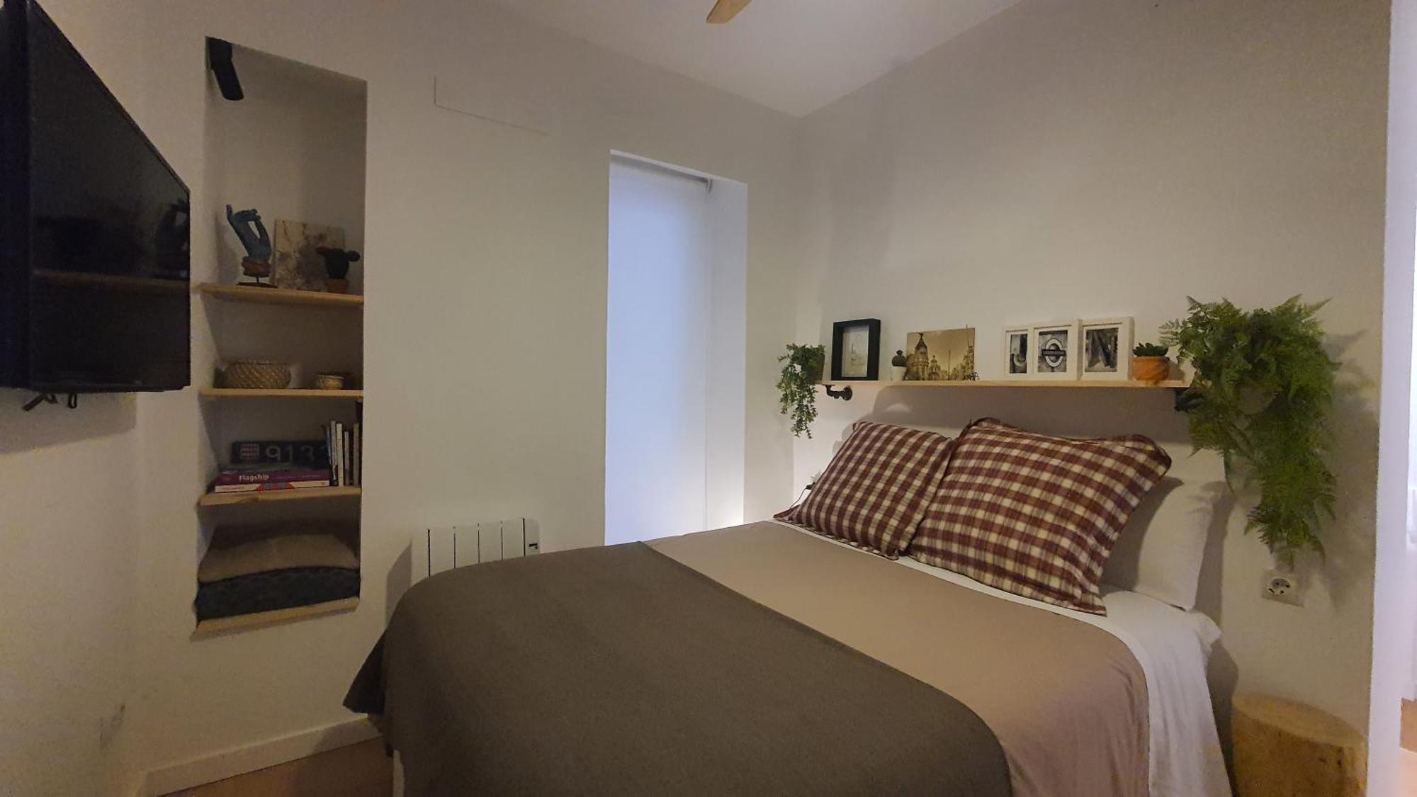 Rentadore Atocha Suites マドリード エクステリア 写真